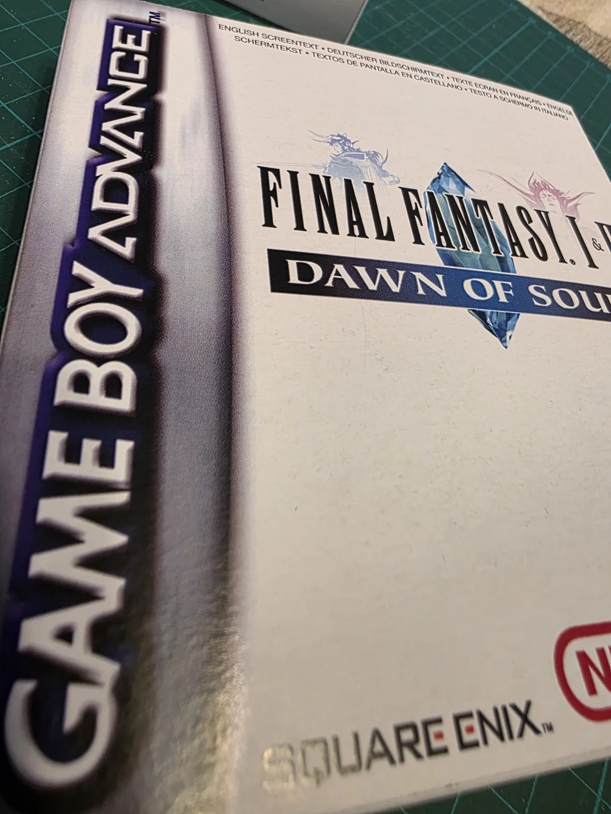 Trasera de Final Fantasy I & II: Dawn of Souls con descripción en castellano