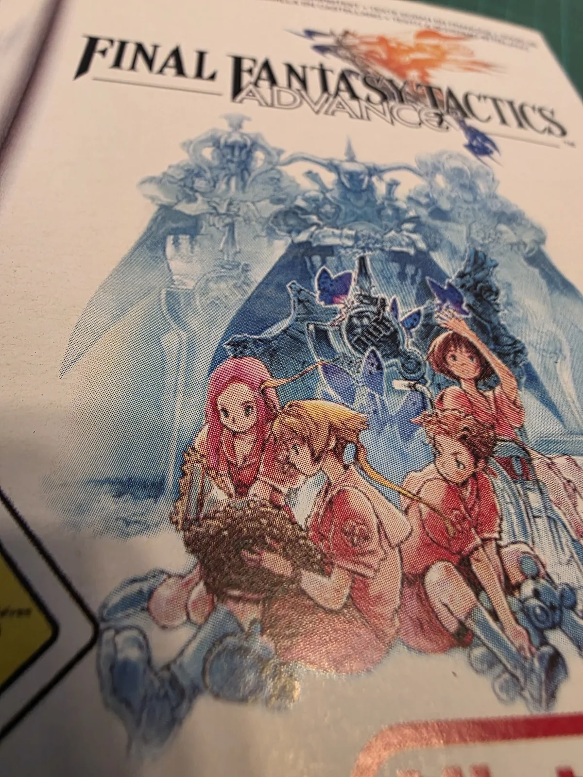 Detalle de la portada de la caja repro Final Fantasy Tactics Advance