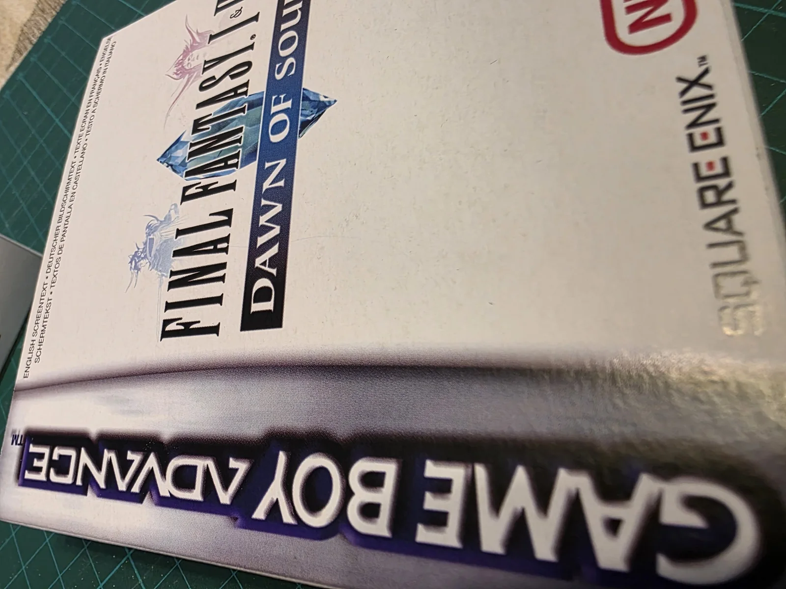 Detalle del lomo de la caja repro Final Fantasy Tactics Advance