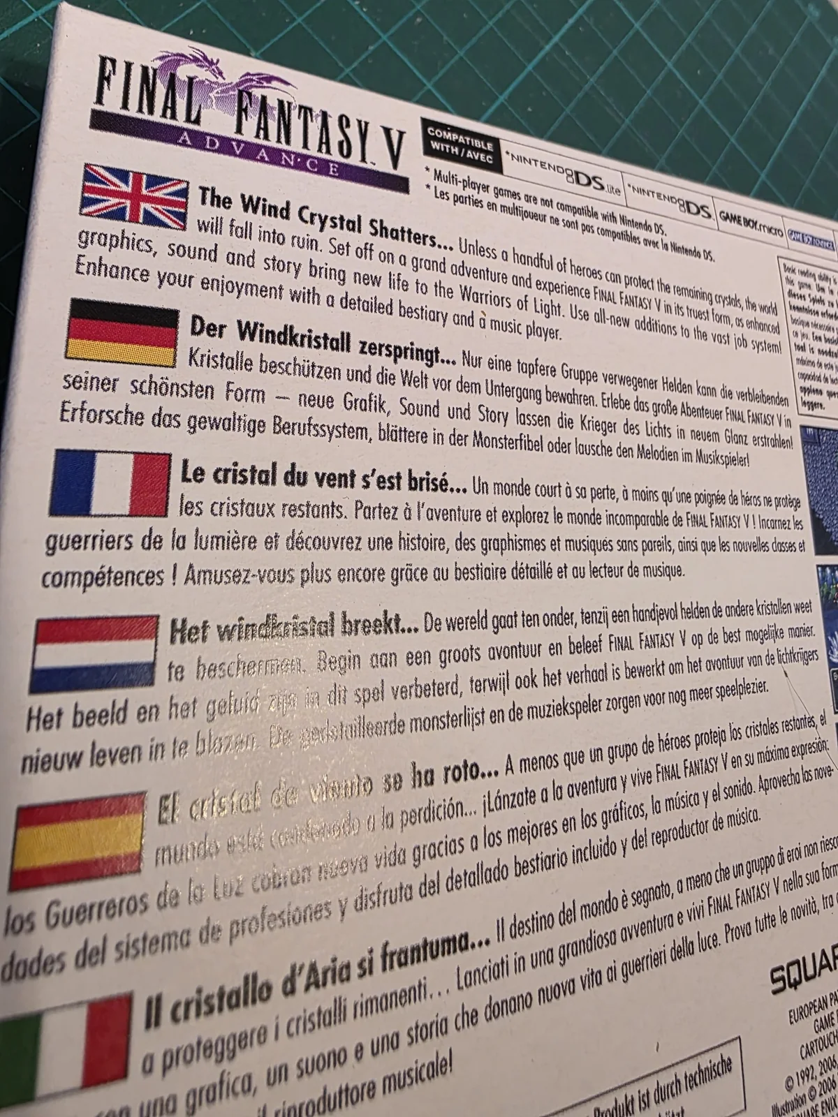 Trasera de Final Fantasy V Advance con textos en castellano