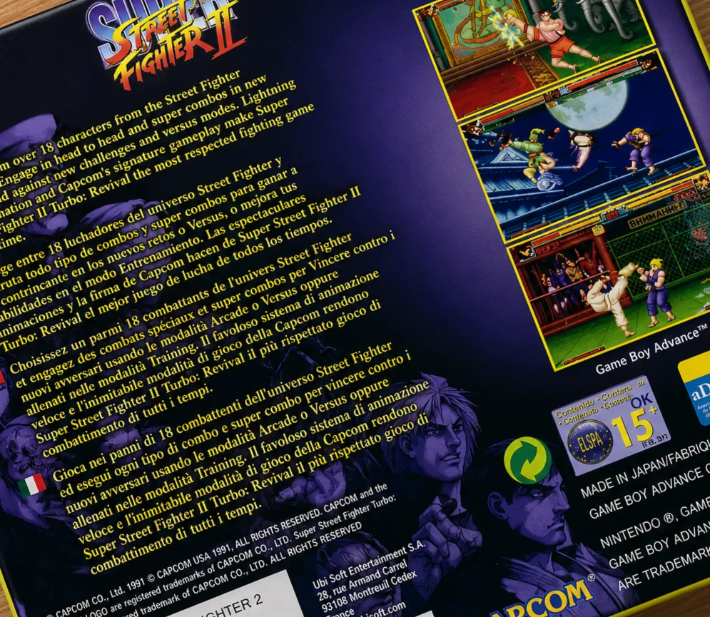 Trasera de Super Street Fighter II Turbo Revival GBA