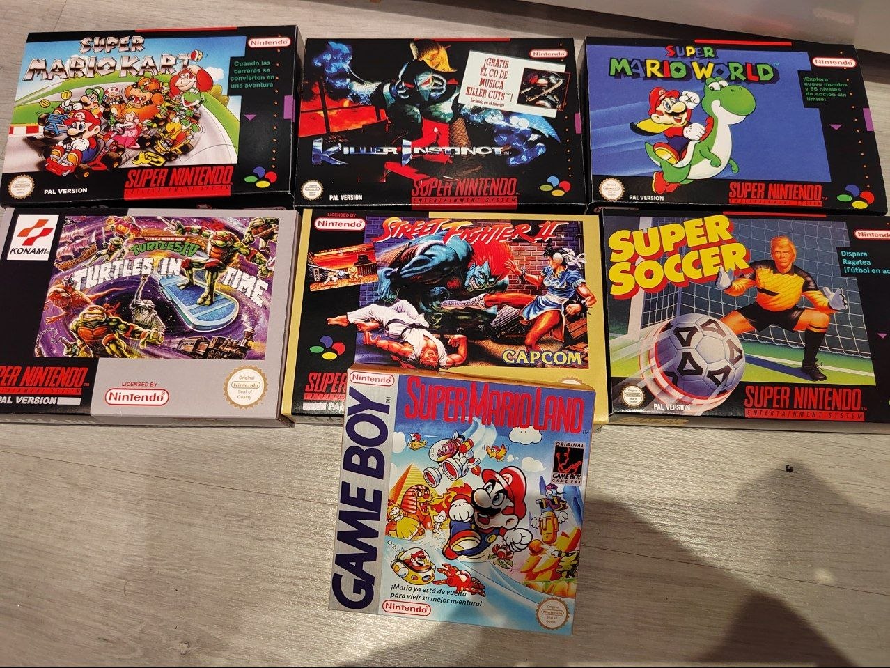 Pedido real de cajas retro Super Nintendo con Mario Kart y Street Fighter